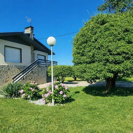 Mauro - Casa Con Jardin En De Llanes Landhaus